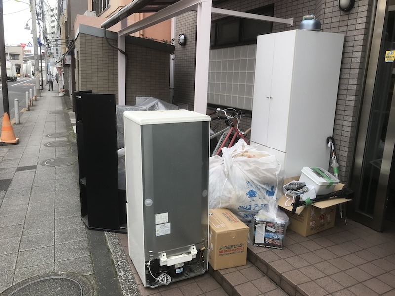 e1e328f2e1ebc539b1b20c3f80053d39 現場レポート世田谷区引越し時の不用品回収家財道具