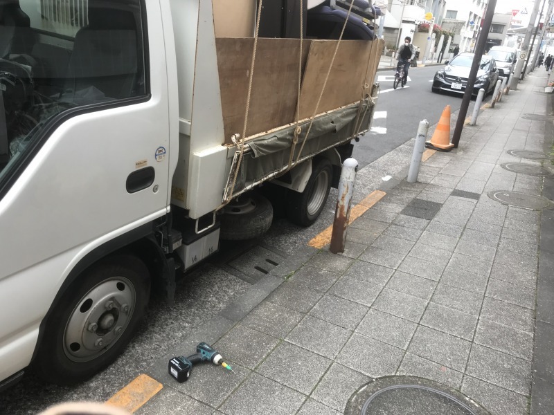 f8ffc6399ba39485bd149e87420815b5 現場レポート世田谷区引越し時の不用品回収トラック